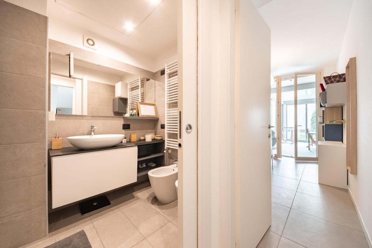 Renovated Apt With Garden & Veranda! Milán Exterior foto